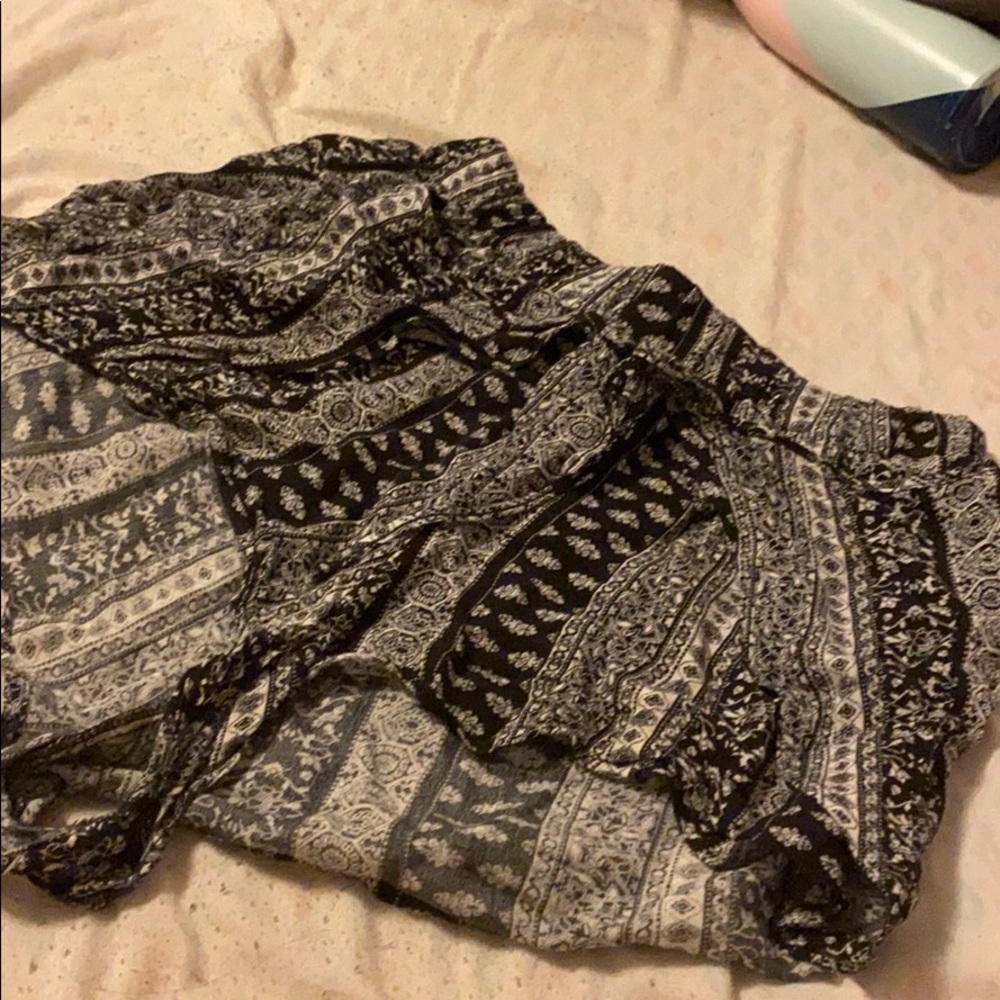 Rue 21 shorts Medium